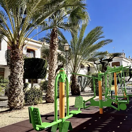 Adosado En Costa Hispania Homestay Santa Pola