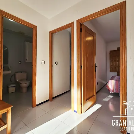 Homestay Adosado En Costa Hispania *